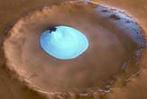 European probe finds Martian ice lake